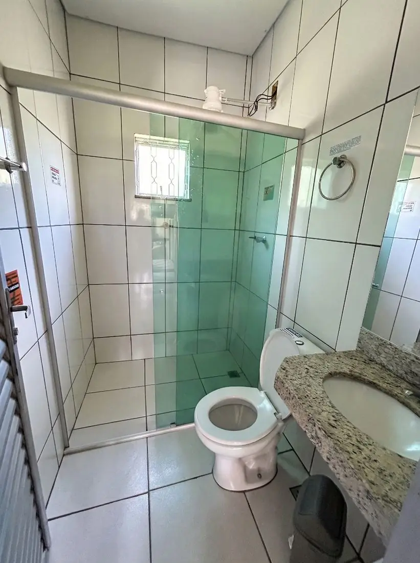 Banheiro exclusivo da suíte Fogo